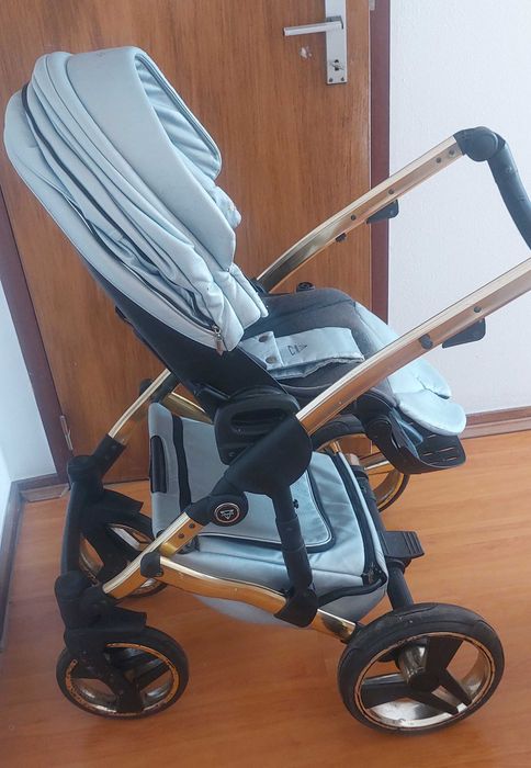 Carrinho de bebé