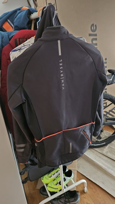 Zimowa kurtka rowerowa Tribanmodel Van Rysel Endurance

RC500