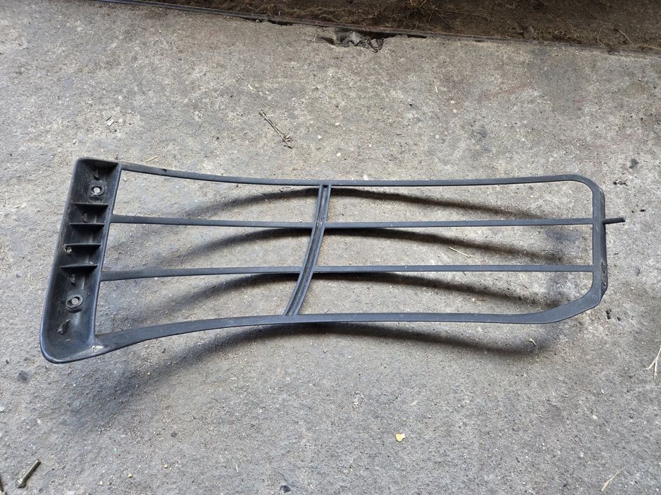 Land Rover Freelander I kratka osłony reflektora prawa przód (1988-06)