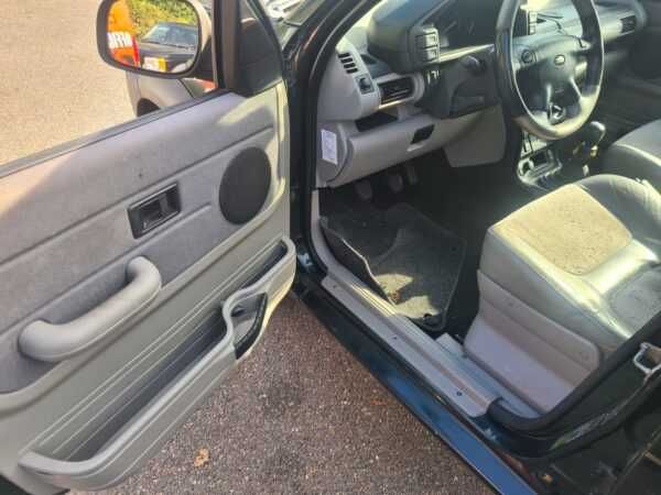 Land Rover Freelander bancos pele 150 euros