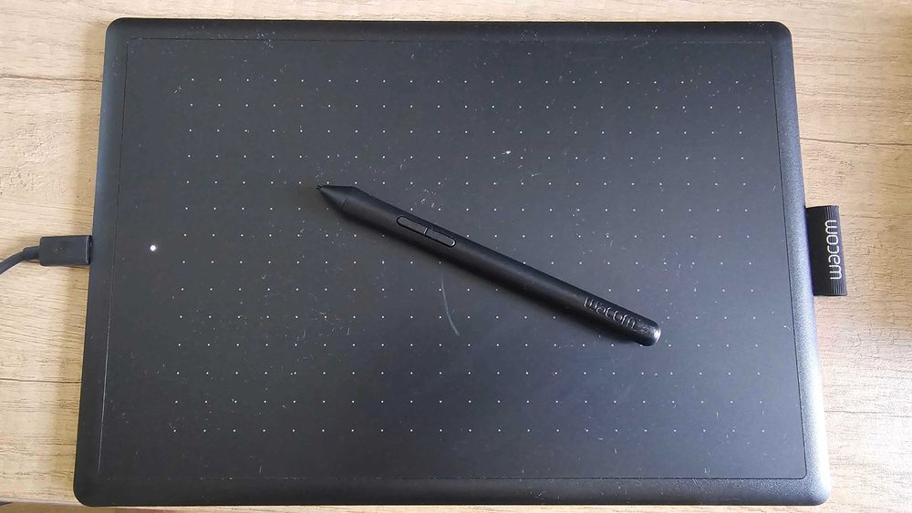 Tablet graficzny One by Wacom ctl-672-n rozmiar M