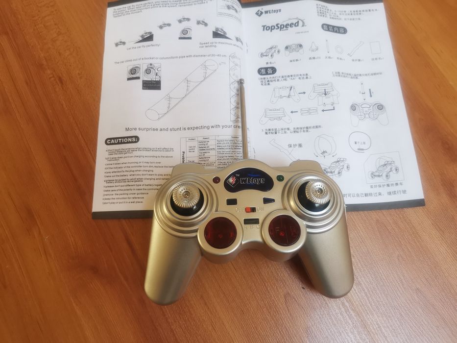 Mini carro RC Wltoys Racer Truggy 1:32 comando 2.4Ghz