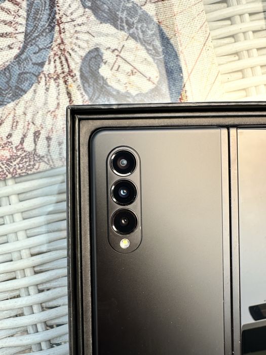 Samsung Z Fold3 5G