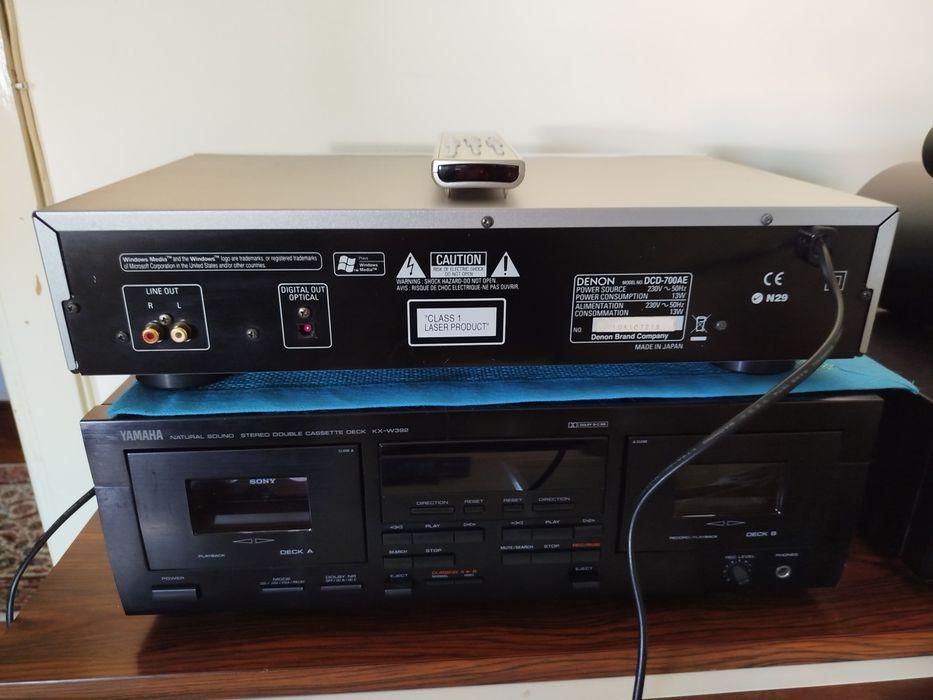 Leitor de CDs  Denon Dcd 700ae