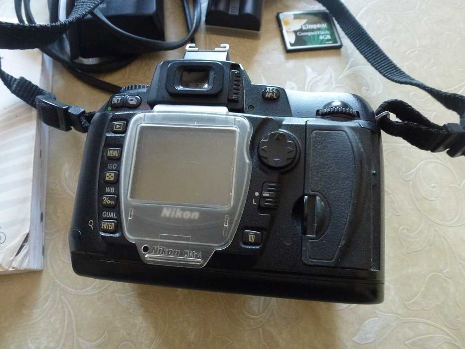 NIKON D70 corpo e outro material fotografico TAMRON SIGMA SAMSUNG