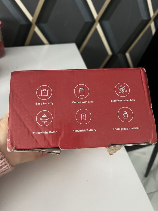 Blender bezprzewodowy, przenośny, zamykane pojemniki, 400ml