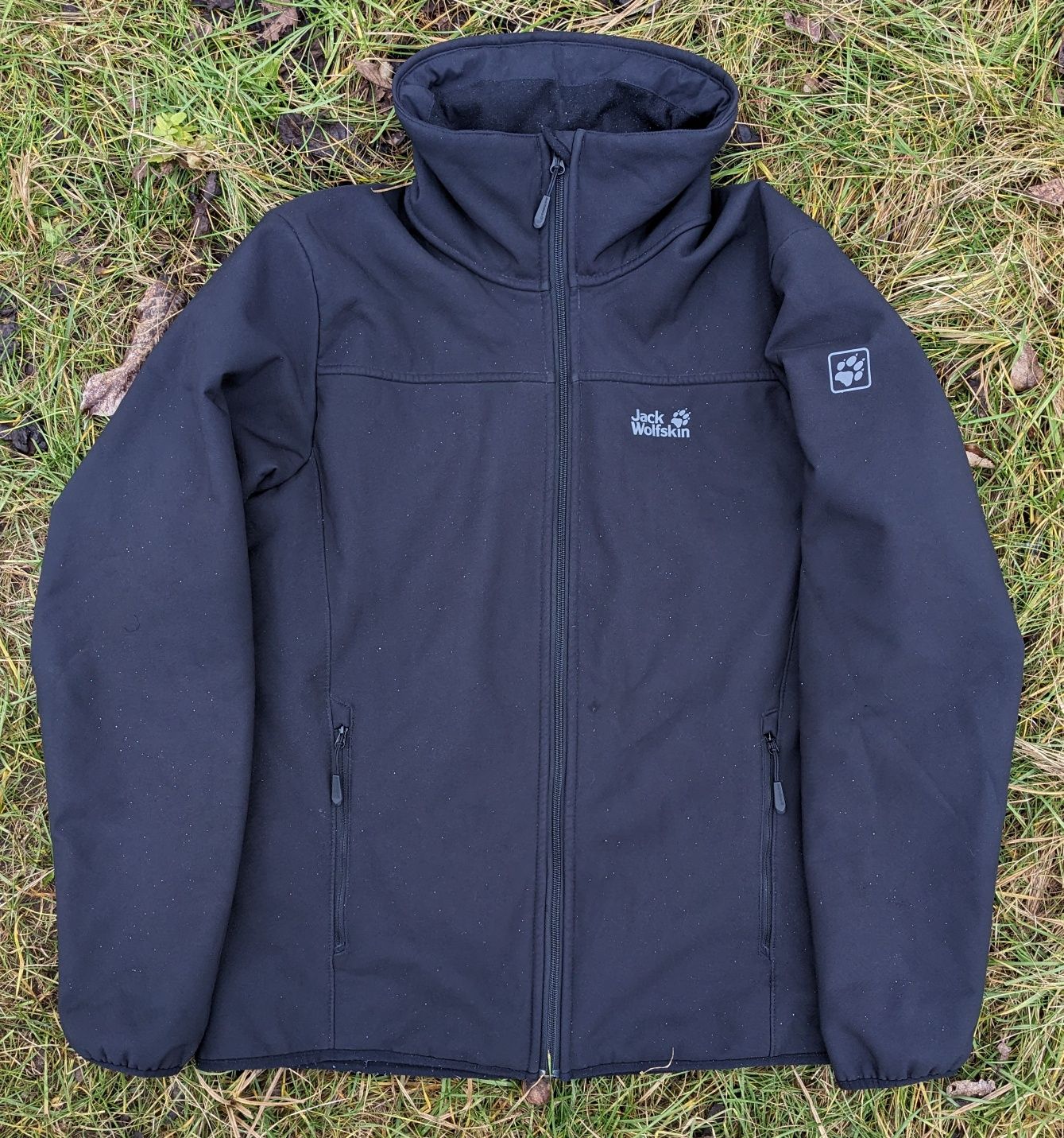 Softshell jacks deals