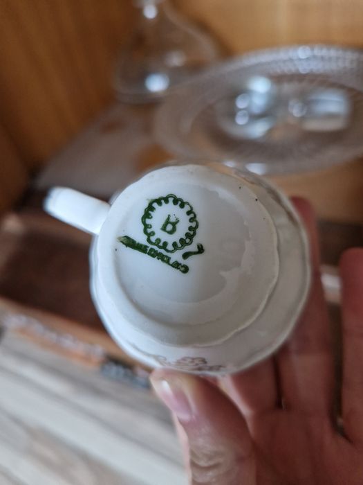 Zestaw kawowy biało zloty polska produkcja
