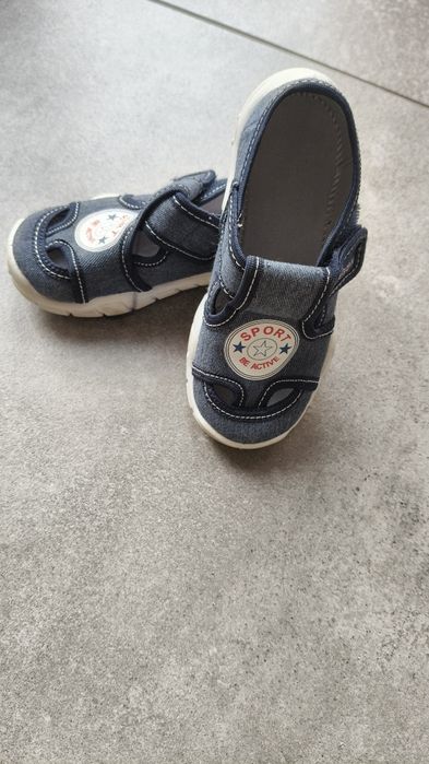 Buty, kapcie do przedszkola