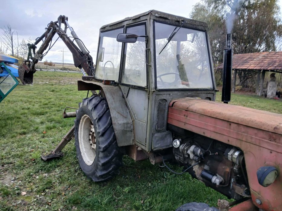 c 355 ursus sprawny zarejstrowany w koplecie z kopareczka,