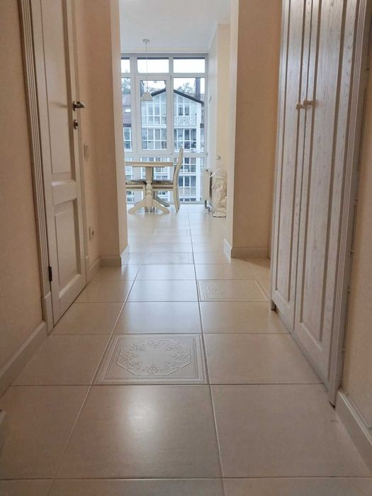 Однокімнатна квартира з ремонтом! Поруч з парком! Є газ!