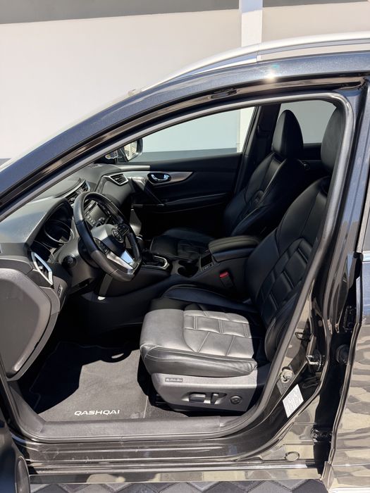 Nissan Qashqai 1.3 DIG-T 160cv Tekna Premium Auto Nacional