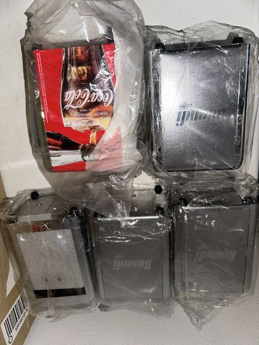 Porta guardanapos Coca-Cola e Boundi