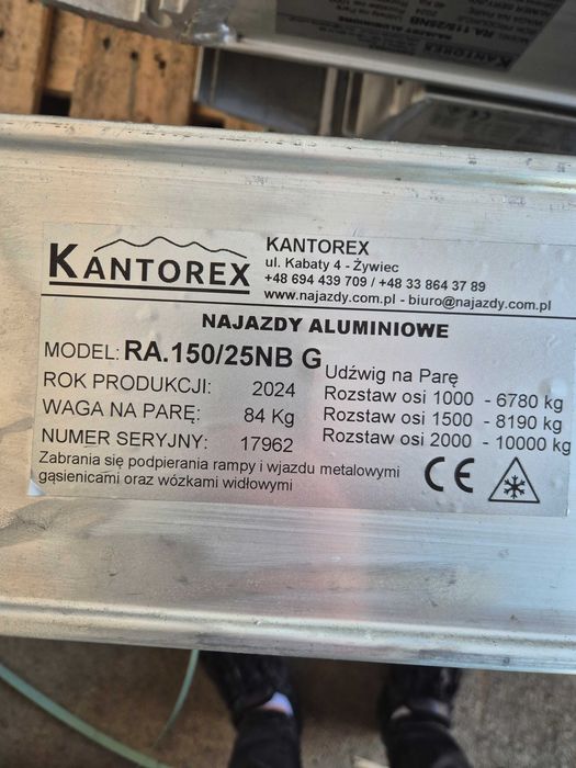 Najazdy aluminiowe 2,5m do 10000kg, mocowanie ząb "G", do lawet