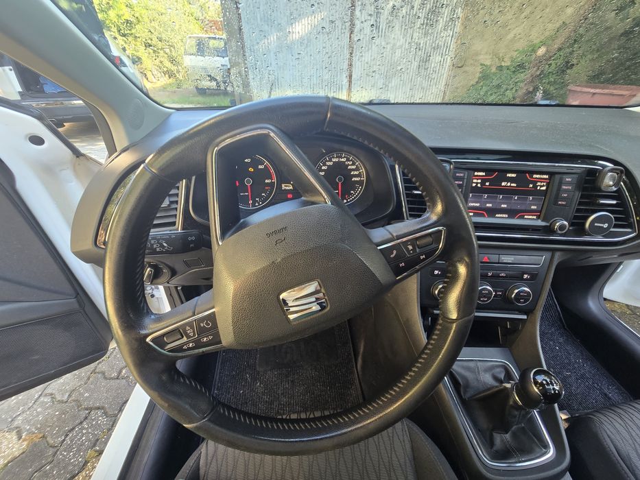 Seat Leon · Ano 2014 foto 3