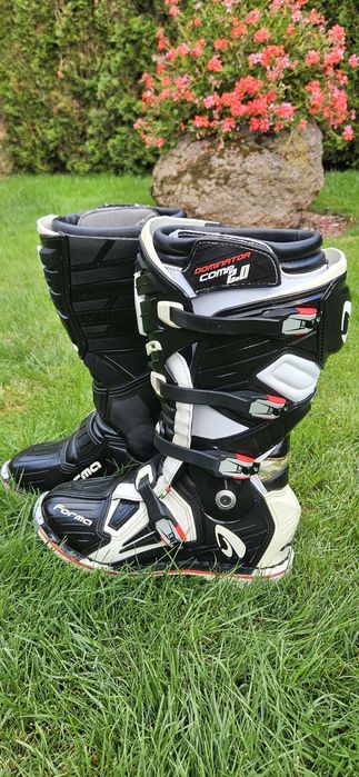 Buty motocyklowe Forma Dominator COMP 2.0 rozmiar 45 CZARNE