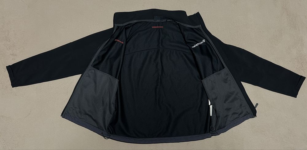 Куртка трекінгова жіноча Mammut