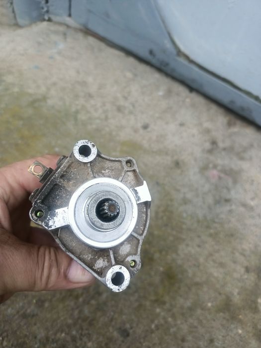 Продам бокова лапка Хонда