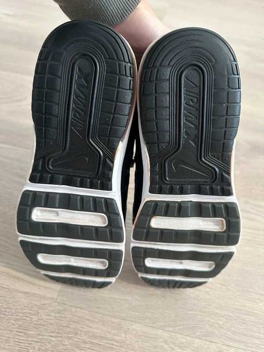 sapatilha Air Max nike  completamente nova