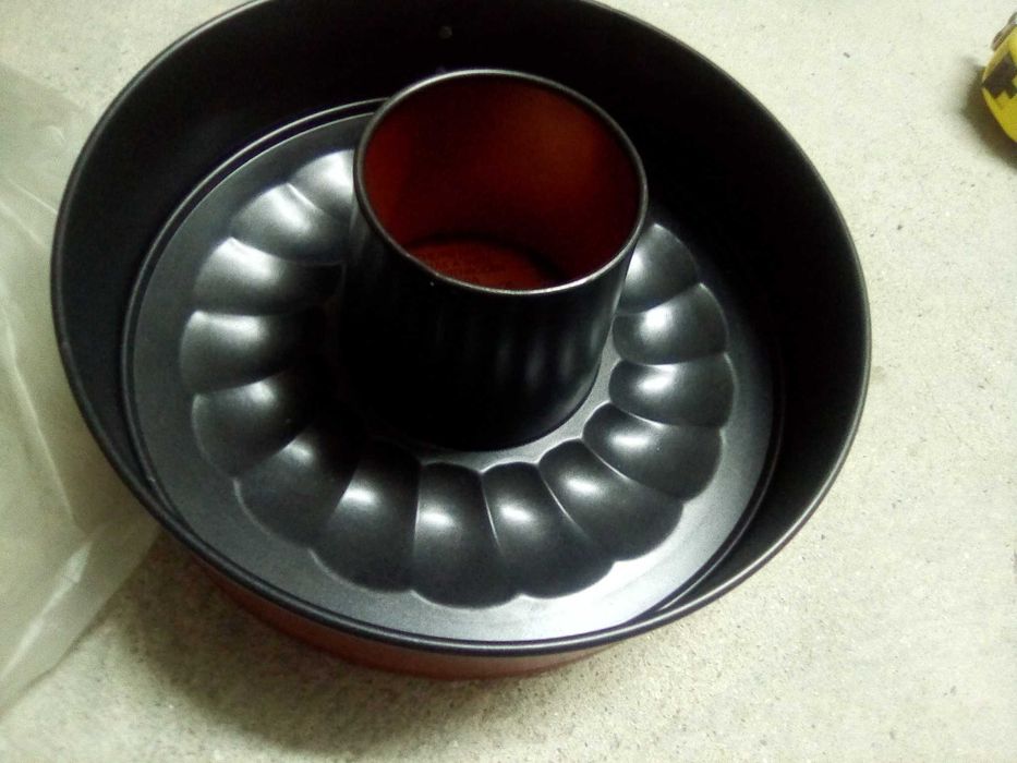 Diversas formas de bolos novas