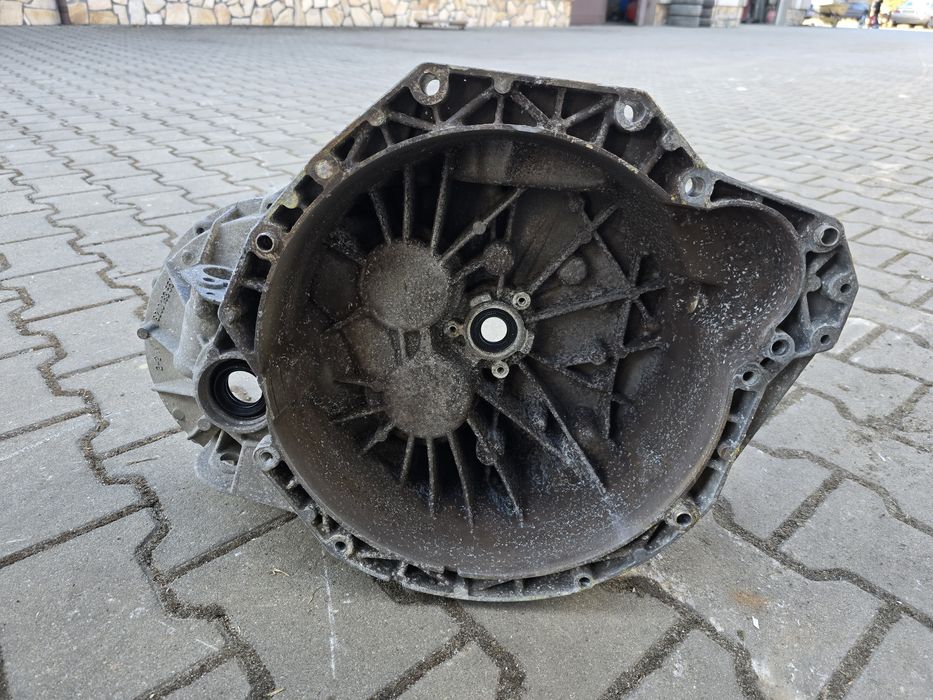 Obudowa skrzyni biegów PK6 Renault Master Opel Movano