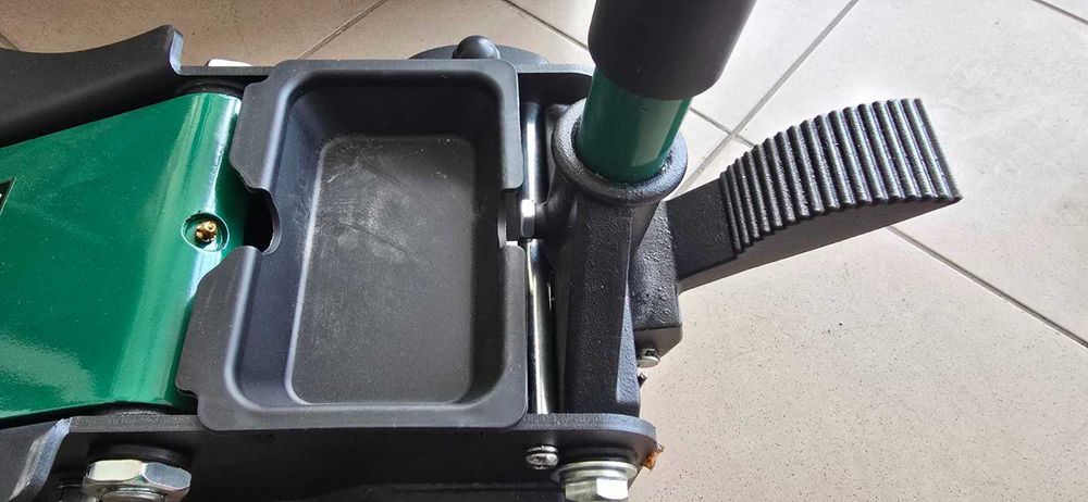 Домкрат підкатний гідравлічний 5 т низькопрофільний