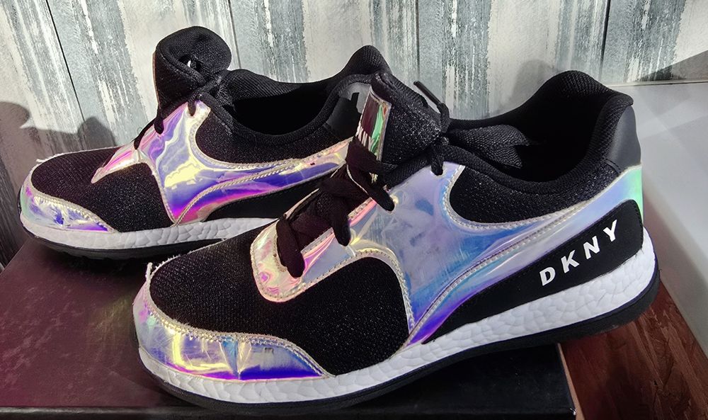 DKNY кросівки оригінал