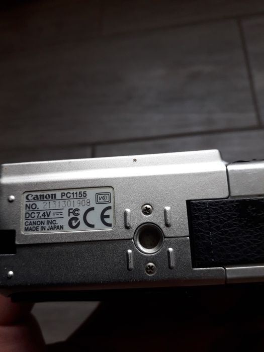 Продам фотоапарат Canon pc1155