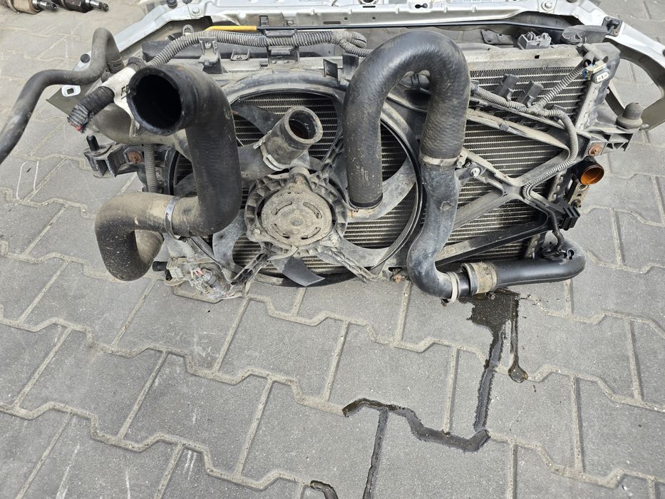 Maska Zderzak Pas Przedni Chłodnice Z157 Opel Combo 1.7 Cdti