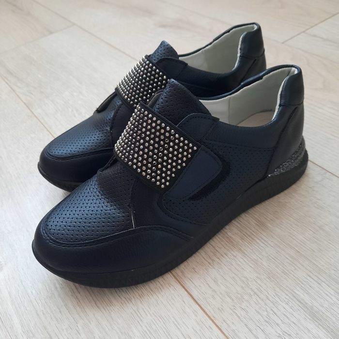 Кросівки туфлі 21.5 см