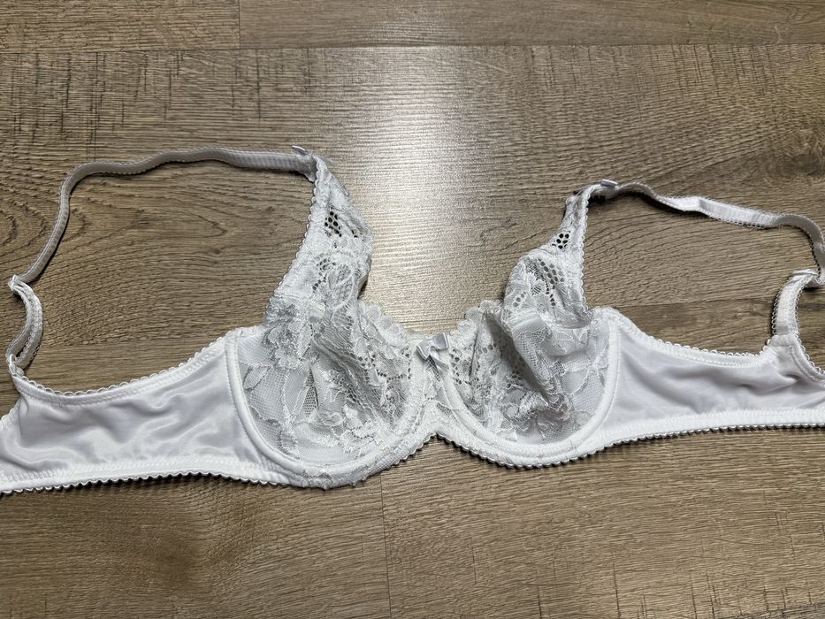 Biustonosz miękki 32B 70B dziewczęcy, koronkowy, Sirens by Pour Moi