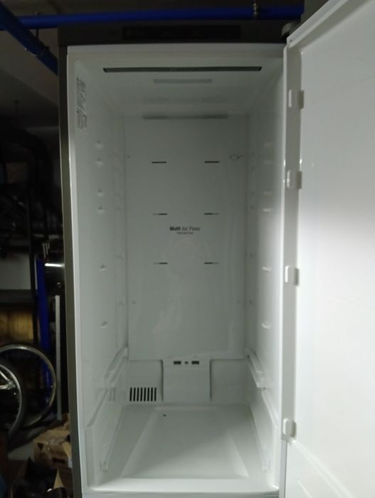 Frigorífico Combinado LG Inox