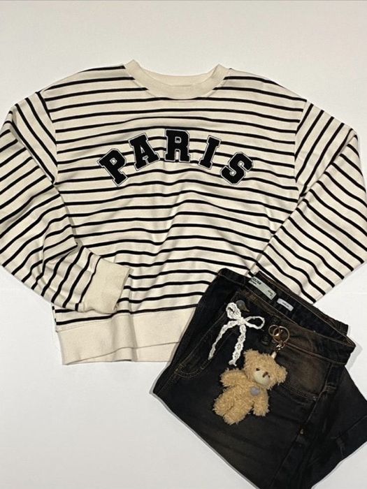 Bluza z napisem H&M aesthetic stockholm girl