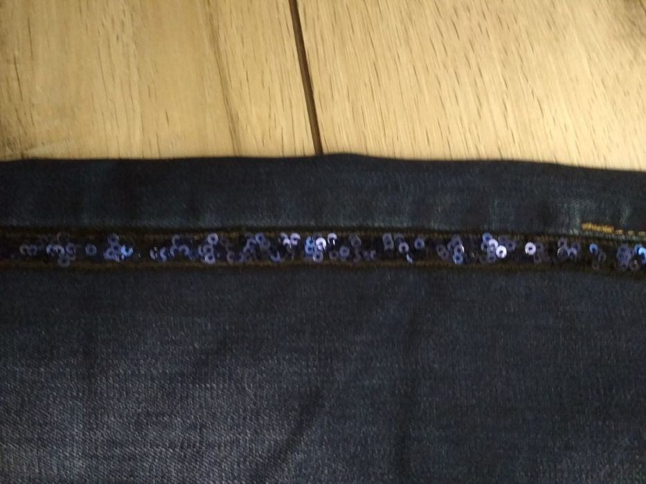 Джинси для дівчинки на зріст 140