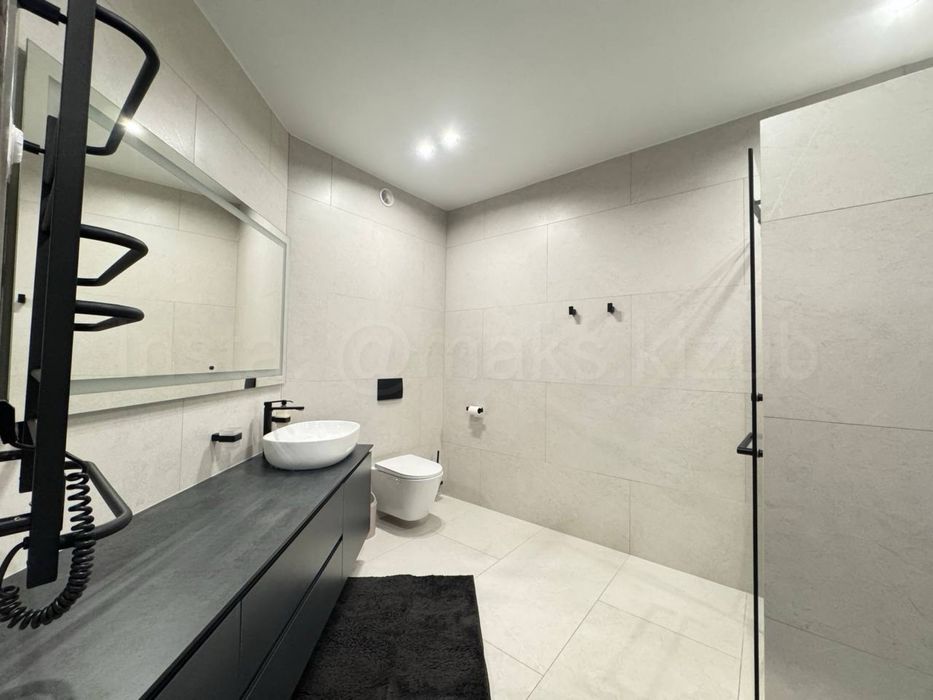 Без комісії/Продам будинок в Ужгороді/200 м2/5 сотих/Газове опалення