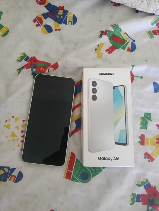 Vendo telemóvel novo da marca Samsung A 26