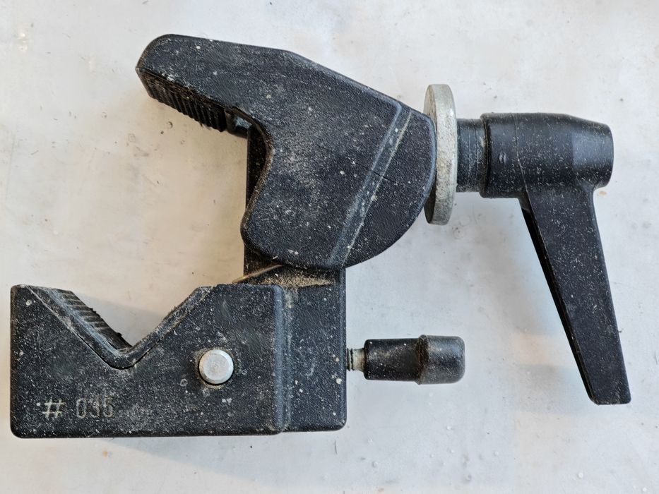 Затискачі Manfrotto #171, #035.