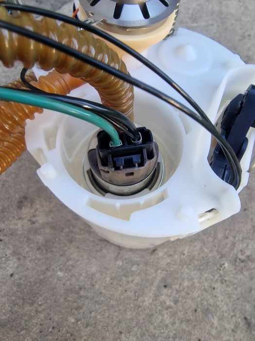 Паливний насос в зборі BMW F30 328I