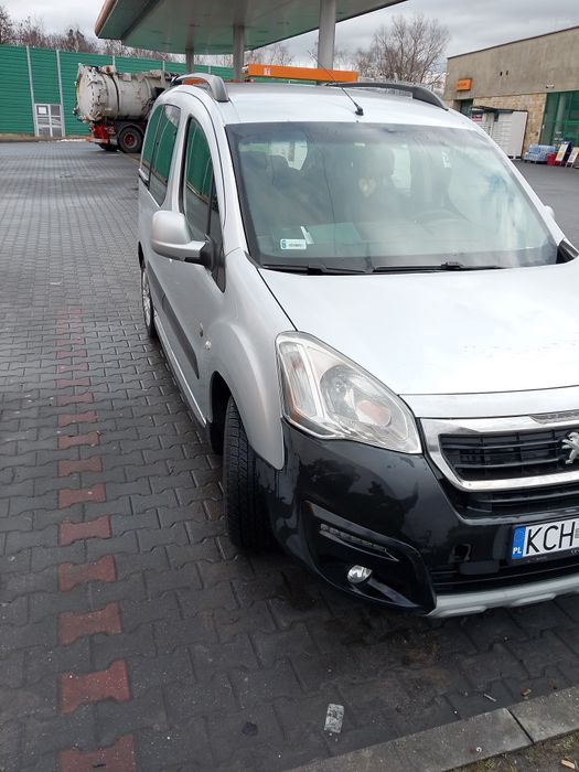 PEUGEOT Partner TEPEE 1,6 diesel