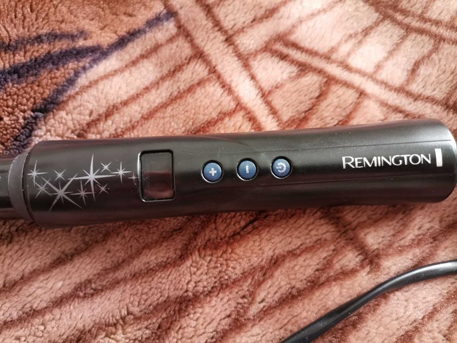 Плойка конусная Remington.