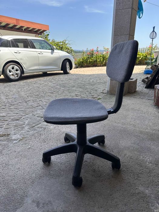 Cadeira escritório criança (x2)