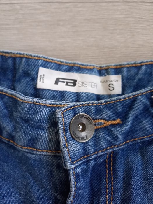 Szorty, spodenki jeansowe damskie S/36