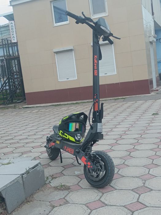 Kuggo G2 електросамокат