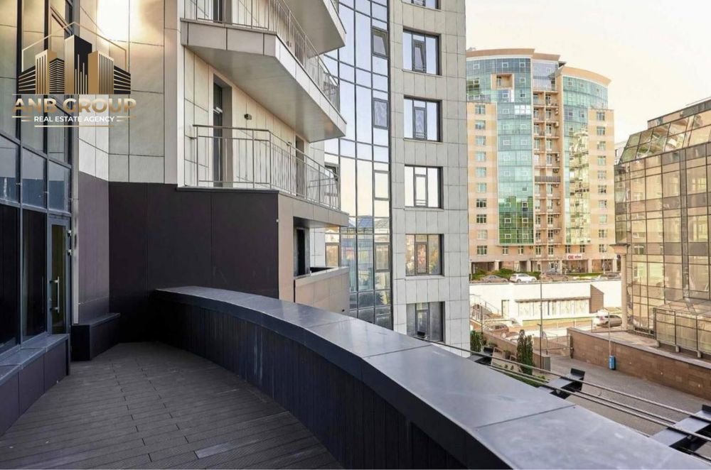 Свет есть! Аренда дизайнерского офиса 125м2, ЖК Бусов Хилл, Печерск