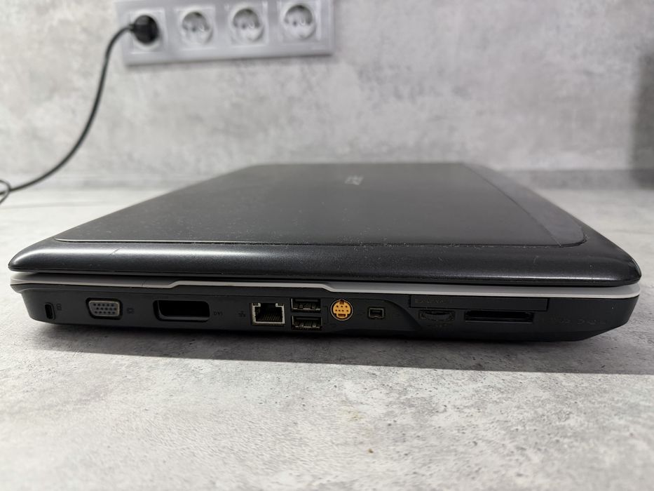 Ноутбук 17ʼ Acer 7520