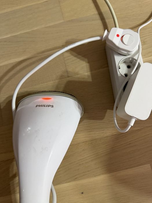 Ручной отпариватель для одежды GC301/80 philips
