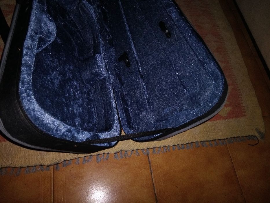 Vendo mala nova para violino
