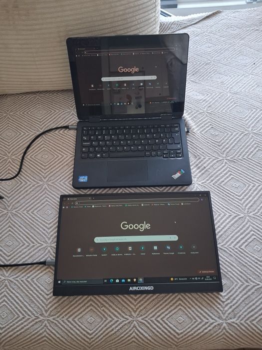 Monitor przenośny 15.6 jak nowy