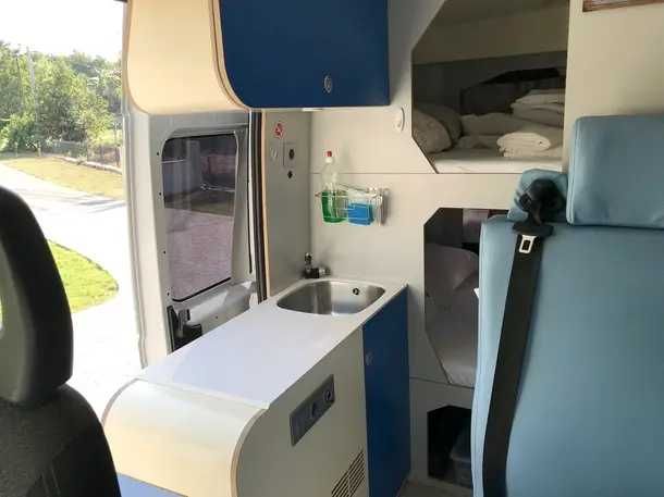 Autocaravana Van - Fiat Ducato 2.0d - Lotação de 4 pessoas
