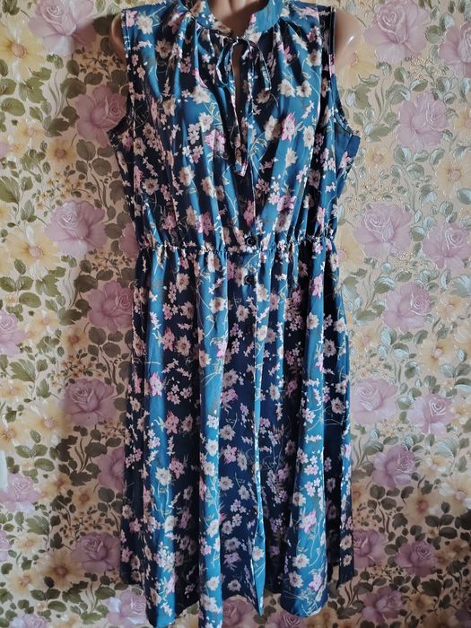 Платье миди нп на пуговицах талия резинка сбоку разрез XL-XXL